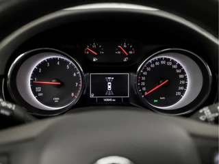 Opel Astra (APPLE CARPLAY, NAVIGATIE, CAMERA, CLIMATE, GETINT GLAS, SPORTSTOELEN, PARKEERSENSOREN, LED KOPLAMPEN, NIEUWE APK, NIEUWSTAAT) - afbeelding nr 20