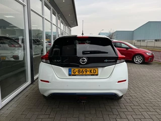 Nissan Leaf Nissan LEAF N-Connecta 40 kWh | Stoelverwarming | Stuurwielverwarming | Navi | Rondomzicht Camera | - afbeelding nr 28