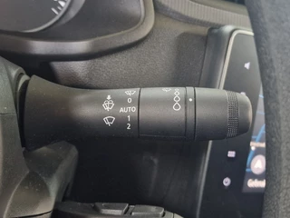 Renault Express cruise controle | DAB | parkeersensoren | achteruitrijcamera - afbeelding nr 14