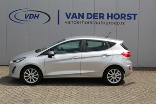 Ford Fiesta Ford Fiesta 1.0-100pk EcoBoost Titanium 5drs. Uiterst nette, luxe en zuinige Ford Fiesta. Voalautm. airco, Cruise control, Navigatie, LM wielen, Metallic lak, Parkeersensoren achter, Telefoonvoorb., Lane assist etc. - afbeelding nr 3