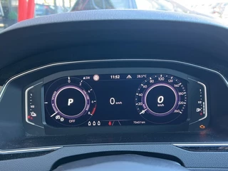 Volkswagen Passat Volkswagen Passat Variant 1.4 TSI DSG GTE TREKHAAK/CAMERA/MEMORY/DYNAUDIO/NAVI/ACC/STOELVERW - afbeelding nr 15