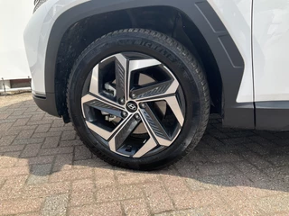 Hyundai Tucson Hyundai Tucson 1.6 T-GDI PHEV Comfort 4WD Afn.Trekhaak Keyless Stoel/Stuurverw Carplay Cam! - afbeelding nr 14