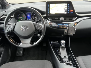 Toyota C-HR Navi JBL Audio Adaptieve Cruise Camera PDC Stoel + Stuurverwarming Extra Getint Glas Led Koplampen 18 Inch Velgen NL Auto - afbeelding nr 10