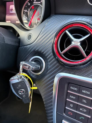 Mercedes-Benz A-Klasse Mercedes-Benz A-klasse AMG 45 4MATIC|Pano|Schaalstoelen|H&K - afbeelding nr 63