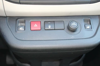Citroën Berlingo Citroen Berlingo combi 1.6 e-HDi Clima Automaat 2 x schuifd - afbeelding nr 23