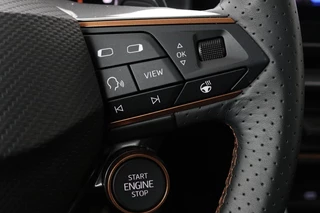 CUPRA Formentor CUPRA Formentor 2.0 TSI VZ | 310pk | Panoramadak | Leder |  360 camera | Stoel & stuurverwarming | Adaptive cruise | Carplay | Keyless | Park Assist - afbeelding nr 17