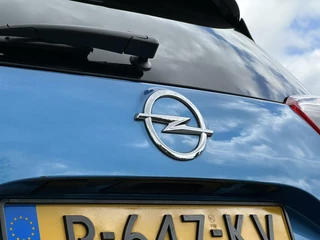 Opel Crossland X Opel Crossland X 1.2 Turbo 120 JAAR EDITION, CRUISE, NAVI, ECC-AIRCO, STOEL/STUURVERWARMING, PARKEERSENSOREN, LICHTMETAAL 16