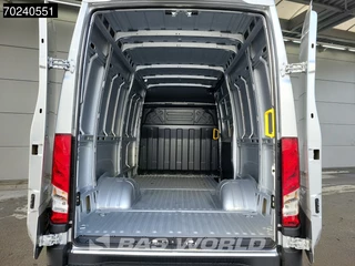 Iveco Daily Iveco Daily 35C21 210PK Automaat Dubbellucht L2H2 ACC Navi Camera 12Airco - afbeelding nr 7