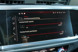 Audi Q3 Audi Q3 35 TFSI S-Line / Pano / Navi / Carplay / Leder / 20
