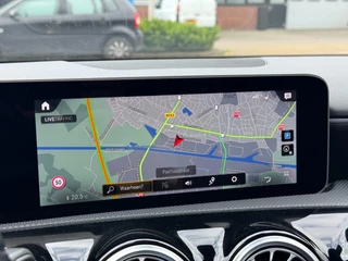 Mercedes-Benz A-Klasse Mercedes-Benz A-klasse A250 AUT AMG LED Pano Widescreen Navi - afbeelding nr 31