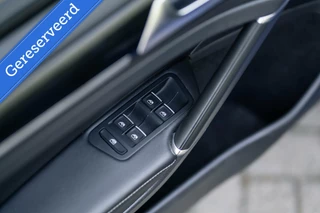Volkswagen Golf Volkswagen Golf 2.0 TSI 4Motion R Performance Pano Akra DCC - afbeelding nr 51