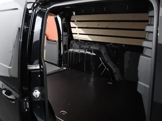 Volkswagen Caddy Volkswagen Caddy Cargo Maxi 2.0 TDI 122pk DSG Style | Navigatie | Airco | Lichtmetalen velgen | Betimmering | Trekhaak | Parkeer sensoren | - afbeelding nr 23