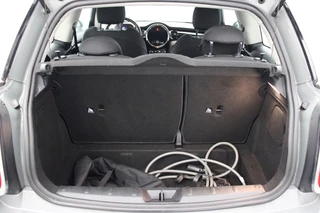 MINI Electric MINI Electric Mini Yours Sport 33 kWh - Navi, Clima, Carplay, SOH 96% - afbeelding nr 9
