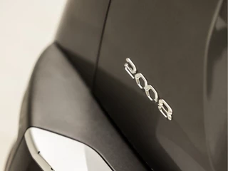 Peugeot 2008 Peugeot 2008 1.2 PureTech Sport (APPLE CARPLAY, GROOT NAVI, 360 CAMERA, STOELVERWARMING, LANE ASSIST, SPORTSTOELEN, LED KOPLAMPEN, CRUISE, NIEUWE APK, NIEUWSTAAT) - afbeelding nr 30