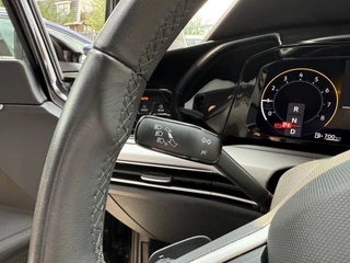 Volkswagen Golf Volkswagen Golf 1.5 eTSI Life Business | Apple Carplay | Elek. stoelen | Draadloze tel. lader - afbeelding nr 16
