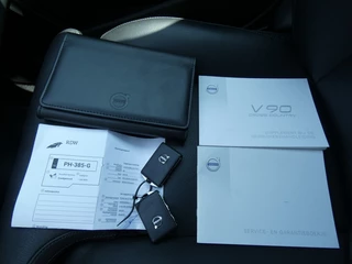 Volvo V90 Volvo V90 2.0 T5 Cross Country Automaat,ACC,Leer,Navi,DealerOH - afbeelding nr 24