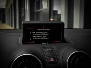 Audi A1 Sportback Audi A1 Sportback 1.6 TDI S-Line 5-Deurs | NAVI | CRUISE | BT-AUDIO | 17