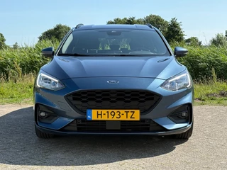 Ford Focus Ford Focus Wagon 1.5 182PK ST Line Business | Performance Blue | 1700KG Trekgewicht/NAV/Carplay/Clima/LED - Caravantrekker! - afbeelding nr 4