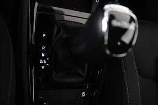 Škoda Kamiq Skoda Kamiq 1.0 TSI Sport Business (STOELVERWARMING, CRUISE CONTROL, PARKEERSENSOREN, ACHTERUITRIJCAMERA, AUTOMAAT) - afbeelding nr 21