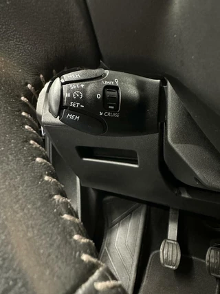 Peugeot 3008 Peugeot 3008 1.2 PureTech Allure NAVI TREKHAAK CARPLAY - afbeelding nr 20