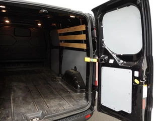 Ford Transit Custom Ford Transit Custom 130pk Automaat L2H1 Trend Navigatie Cruise control Camera Parkeersensoren Trekhaak Airco - afbeelding nr 38