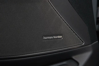 BMW M3 BMW 3-serie Touring M3 xDrive Competition CARBON Individual - afbeelding nr 83