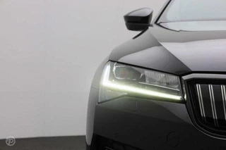 Škoda Superb Skoda Superb Combi 1.4 TSI 218 PK iV Sportline Business Panoramadak Trekhaak Matrix LED Rondomzicht Camera ACC Virtual Cockpit incl. BTW - afbeelding nr 20