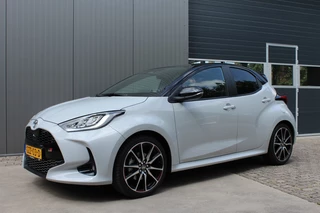 Toyota Yaris Toyota Yaris 1.5 Hybrid 130 GR Sport Bi-tone - afbeelding nr 9