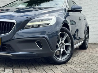 Volvo V40 Volvo V40 CROSS COUNTRY 1.5 T3 Momentum Ocean Race Cruise control Climate control Parkeersensor Navigatie - afbeelding nr 15