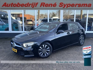 Mercedes-Benz A-Klasse 160 Business Solution | Mbux | Stoelverwarming | Parkeercamera | Lane Assist