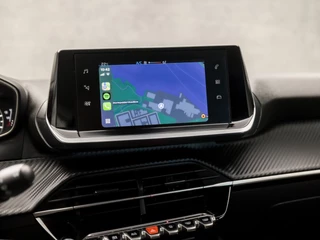 Peugeot 208 Peugeot 208 1.2 PureTech Sport (APPLE CARPLAY, GROOT NAVI, PARKEERSENSOREN, SPORTSTOELEN, LANE ASSIST, CRUISE, NIEUWE APK, NIEUWSTAAT) - afbeelding nr 25