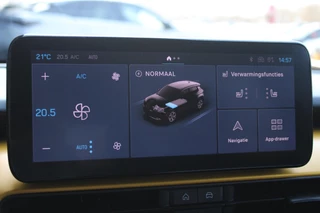 Jeep Avenger Jeep Avenger Summit 54 kWh | ACHTERUITRIJ CAMERA | STOEL VERWARMING | FULL LED KOPLAMPEN | 18