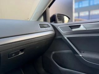 Volkswagen Golf Volkswagen Golf 1.4 TSI ACT Connected Series - afbeelding nr 39