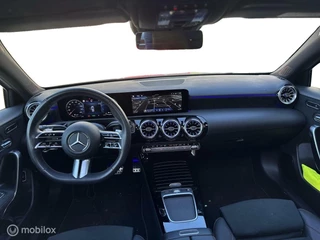 Mercedes-Benz A-Klasse Mercedes A-klasse 250 e AMG Line PANO BURMESTER MBEAM MEMORY - afbeelding nr 5