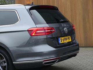 Volkswagen Passat Volkswagen Passat Variant TSI GTE 218PK DSG / Highline / R-Line / LED - afbeelding nr 52