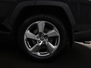 Toyota RAV4 Toyota RAV4 2.5 Hybrid AWD Dynamic | Stoel & stuurverwarming |  Trekhaak | Camera | Carplay | Full LED | Keyless | Navigatie - afbeelding nr 30