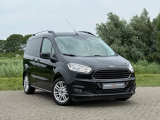 Ford Tourneo Courier Ford Tourneo Courier 1.0 Titanium - Panther Black - Navigatie/LMV/Clima - afbeelding nr 5
