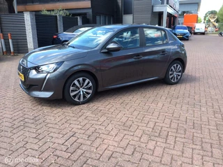 Peugeot 208 Peugeot 208 1.2 PureTech Active Climate contr Apple Carplay - afbeelding nr 18