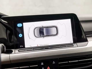 Volkswagen Golf Volkswagen Golf 1.0 eTSI Sport Automaat (APPLE CARPLAY, GROOT NAVI, KEYLESS, SFEERVERLICHTING, SPORTSTOELEN, LM VELGEN, PARKEERSENSOREN, ADAPTIVE CRUISE, NIEUWSTAAT) - afbeelding nr 23