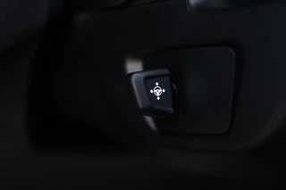 BMW 5 Serie BMW 5-serie Touring 540i xDrive / PANODAK / Soft Close / CAMERA / HUD / KEYLESS - afbeelding nr 15