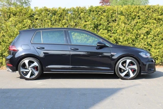 Volkswagen Golf Volkswagen Golf 7.5 2.0 TSI DSG GTI 230 PK Dyn Audio|Carplay|A. Cruise|Pdc|Trhk afn.|Led|Nav| - afbeelding nr 3
