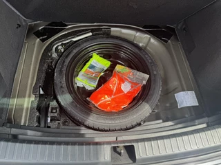 SEAT Ateca Seat ATECA 1.5 TSI Style Automaat Trekhaak Navigatie Cruise Clima Led Stoelverwarming - afbeelding nr 21