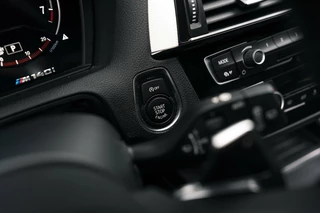 BMW 1 Serie BMW 1-serie M140i xDrive Harman Kardon Dak Leer - afbeelding nr 41