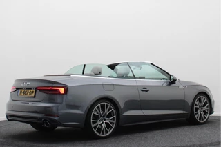 Audi A5 Audi A5 Cabriolet 40 TFSI Sport S Line Edition Leer, Apple Carplay, Verwarmd Stuurwiel, Cruise, PDC, Navigatie, LED, 20'' - afbeelding nr 19