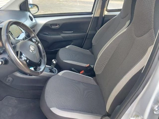 Toyota Aygo Toyota Aygo 1.0 VVT-i x-play Automaat, airco,achteruitrijcamera,Apple Carplay/dab, - afbeelding nr 11