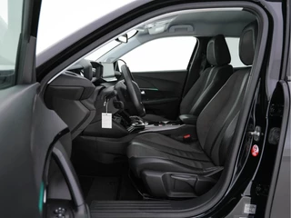 Peugeot e-2008 (INCL-BTW) Aut. *DIGI-COCKPIT | ADAPT.CRUISE | FULL-LED | 1/2-LEATHER| KEYLESS | CAMERA | NAVI-FULLMAP | LANE-ASSIST | ECC | PDC | DAB + | SPORT-SEATS | 17''ALU* - afbeelding nr 8