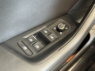 Volkswagen Passat Volkswagen Passat Variant 1.4 TSI ACT Highline Automaat | Panoramadak | Adaptive cruise | Stoelverwarming | PDC V+A | LED - afbeelding nr 20