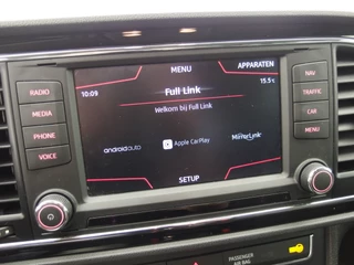 SEAT Leon TREKHAAK / NAVI / CLIMA / CARPLAY / PDC / BLUETOOTH / CRUISE / NL-AUTO - afbeelding nr 9