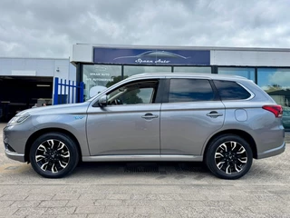 Mitsubishi Outlander Mitsubishi Outlander 2.0 PHEV 4WD INTYLE+ PREMIUM - afbeelding nr 10