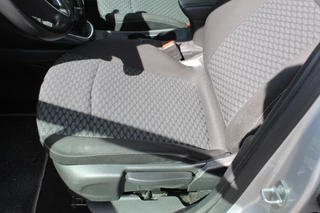 Opel Astra Opel Astra 1.0 Edition , 5 deurs Automatische airco , Cruise control , Bluetooth - afbeelding nr 7